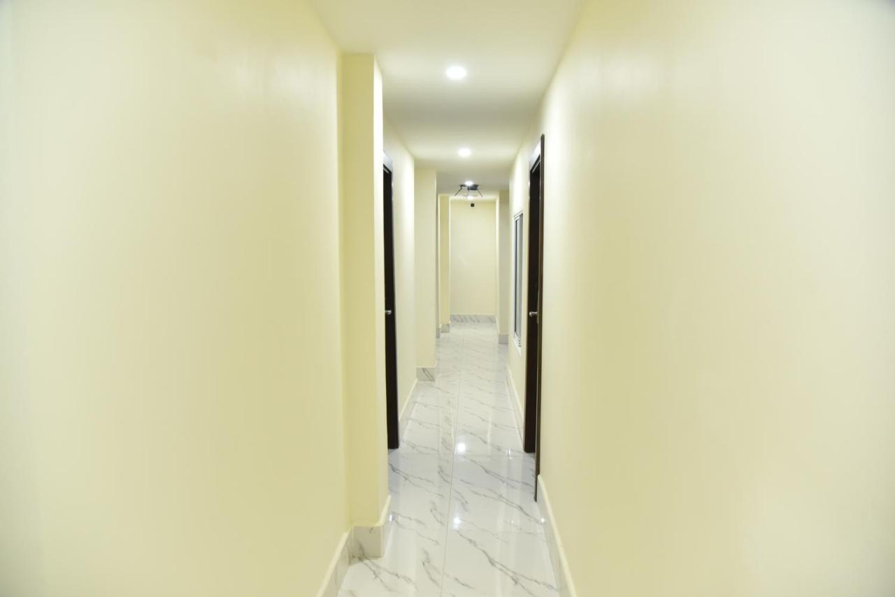 Rose Nana Hotel Bangkok Exterior foto